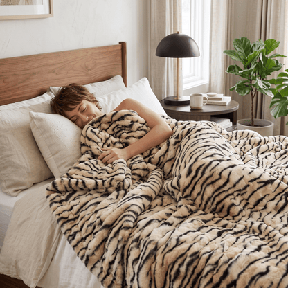 DRIFT Cozy Blanket (Buy 1 Get 1 Free)