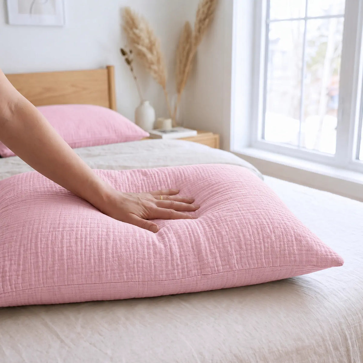 DREAM Muslin Pillowcases (Set of 2)